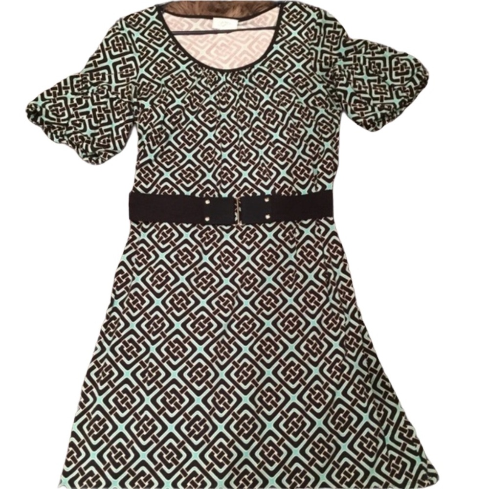 LOFT geometric print dress with belt M stretchy, flattering